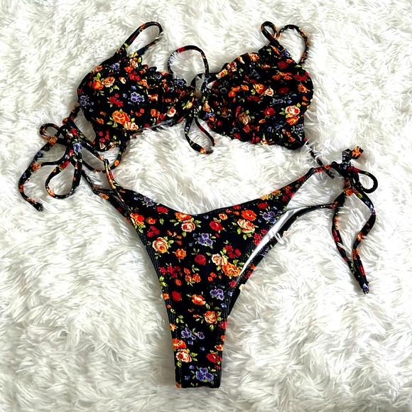 Other - Black floral bikini